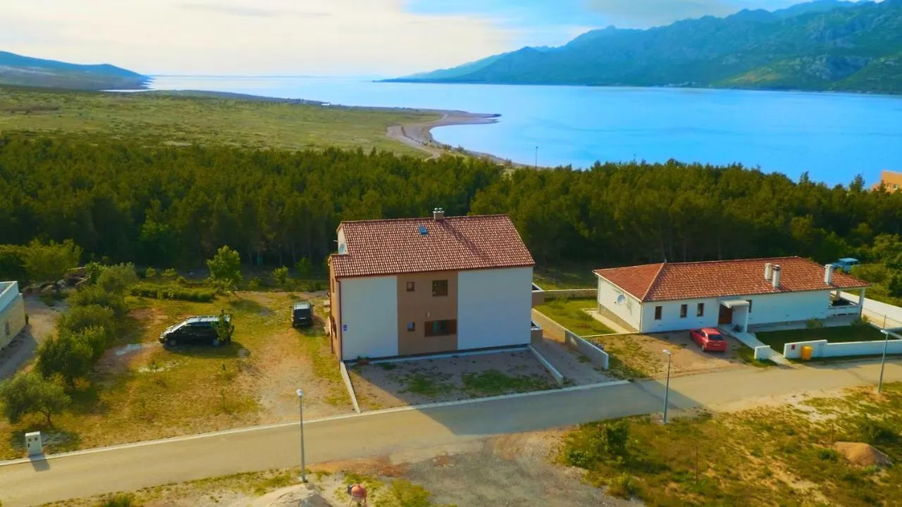 Apartment Ferienwohnung-Roncevic-Nur-50-M-Vom-Meer Maslenica Croatia